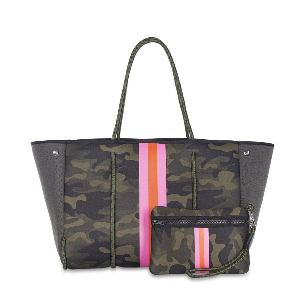Greyson Showoff | Neoprene Tote Beach 🏝️ - Picture 2 of 13